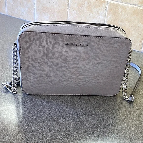 Hello Spring - Picture 9 of 11